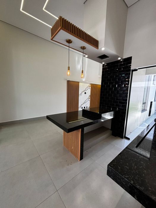Casa - Venda - Jardim Três Colinas - Franca - SP
