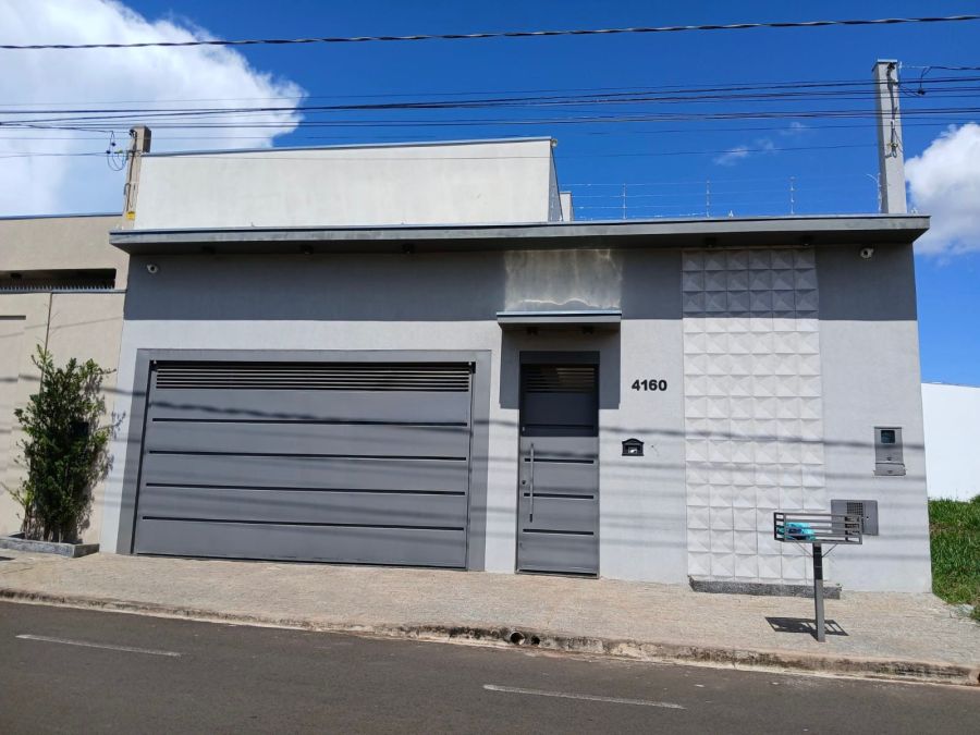 Casa - Venda - Esplanada Primo Meneghetti - Franca - SP