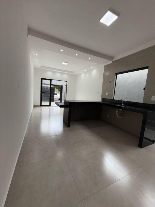 Casa - Venda - Jardim Tropical - Franca - SP