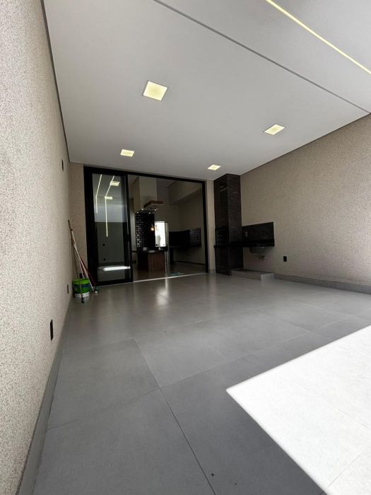 Casa - Venda - Residencial Irineu Zanetti - Franca - SP