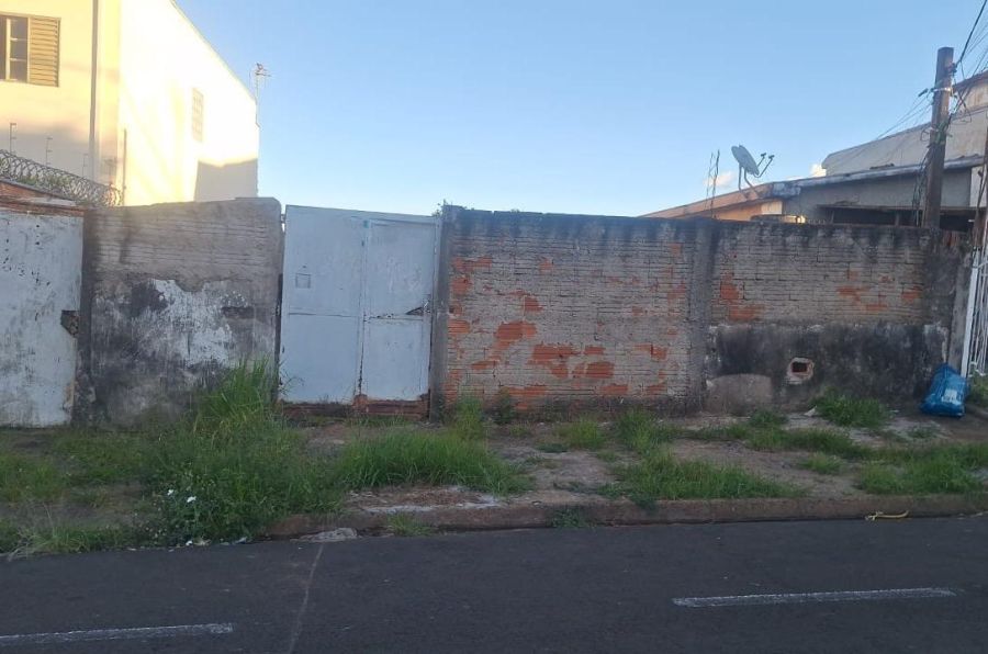 Terreno - Venda - Santo Agostinho - Franca - SP