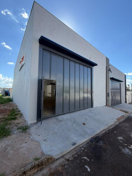 Barrac�o - Venda - Vila Santos Dumont - Franca - SP