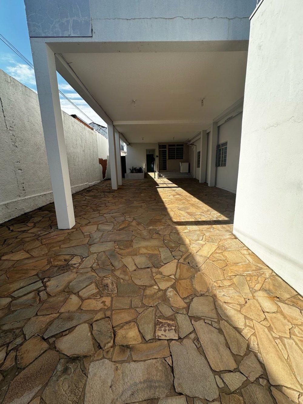 Sala Comercial - Aluguel - Vila Aparecida - Franca - SP