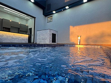 Linda casa alto padr�o � venda JD. Natal