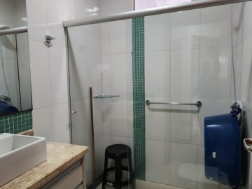 BANHEIRO SOCIAL